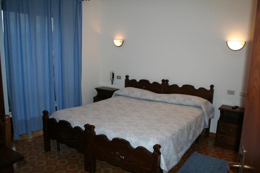 Hotel Beau Sejour อาร์วิแอร์ ห้อง รูปภาพ